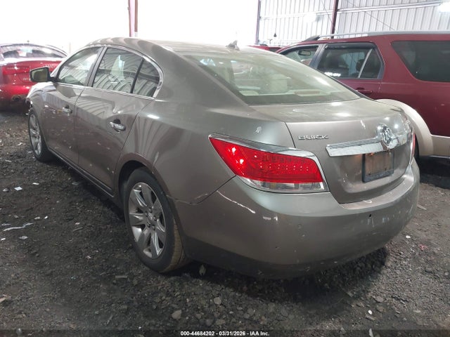 44684202 :رقم المزاد ، 1G4GC5EGXAF202878 vin ، 2010 Buick Lacrosse Cxl مزاد بيع