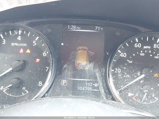 44684212 :رقم المزاد ، JN1BJ1CP5JW189900 vin ، 2018 Nissan Rogue Sport S مزاد بيع