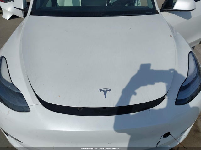 2021 TESLA MODEL Y 5YJYGDEE8MF112417 Photo 9