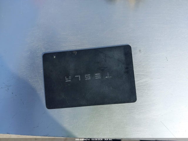 2021 TESLA MODEL Y 5YJYGDEE8MF112417 Photo 10