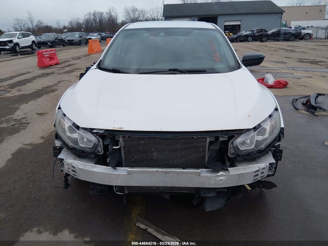 Продажа на аукционе авто 2020 Honda Civic Lx, vin: 2HGFC2F69LH595442, номер лота: 44684216