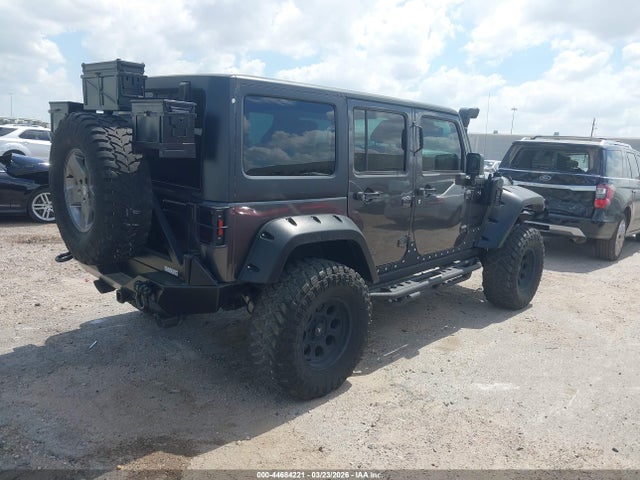 1C4BJWDG8HL567051 Jeep Wrangler Unlimited Sport 4x4