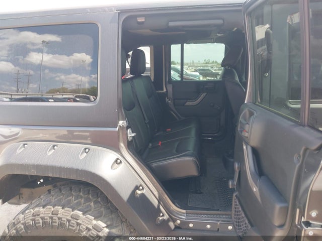 1C4BJWDG8HL567051 Jeep Wrangler Unlimited Sport 4x4