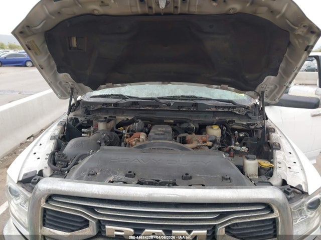 44684228 :رقم المزاد ، 3C6UR5PL0JG382572 vin ، 2018 Ram 2500 Longhorn  4x4 6'4 Box مزاد بيع