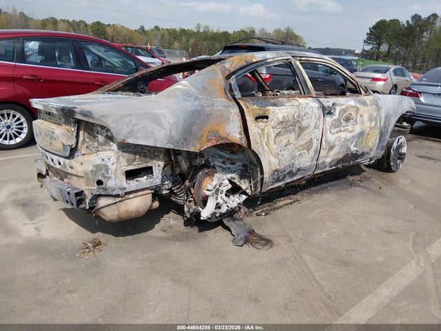 44684258 :رقم المزاد ، 2C3CDXBG2FH800893 vin ، 2015 Dodge Charger Se مزاد بيع