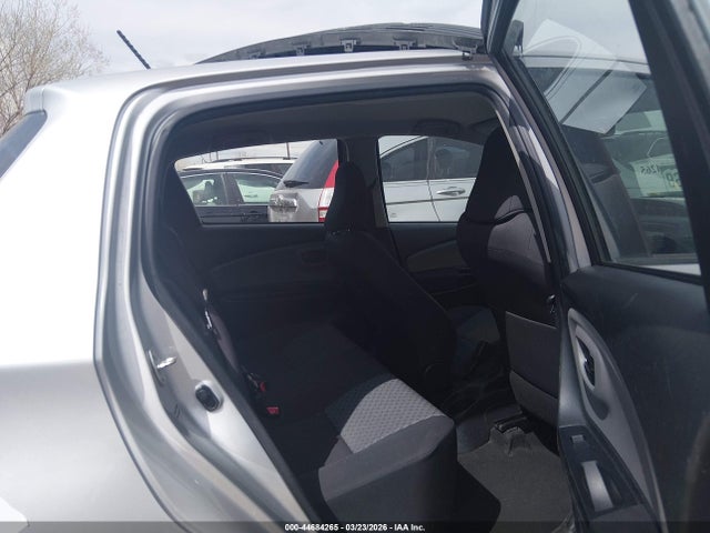 VNKKTUD39FA028269 Toyota YARIS L