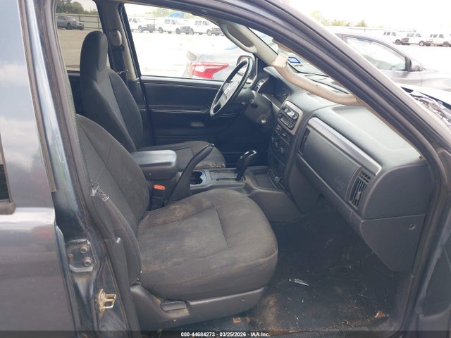 2004 Jeep Grand Cherokee Laredo მანქანა იყიდება აუქციონზე, vin: 1J4GW48N74C372082, აუქციონის ნომერი: 44684273