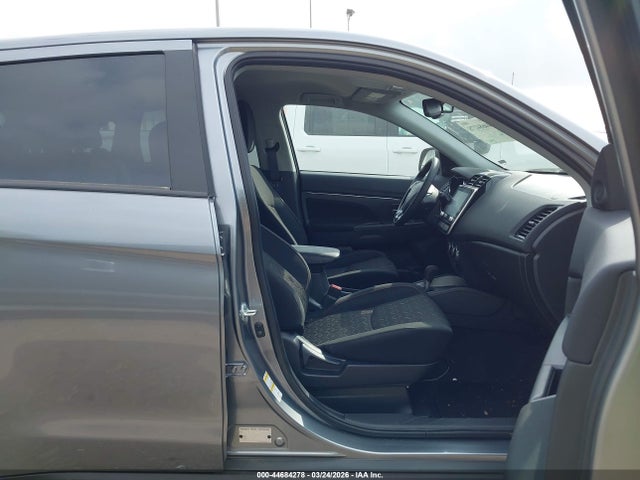 2026 MITSUBISHI OUTLANDER SPORT JA4ARUAU6TU010512 Photo 4