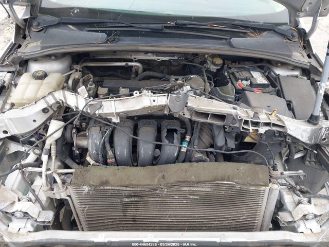 Ford FOCUS SE 2014 1FADP3F2XEL232964 Image 10