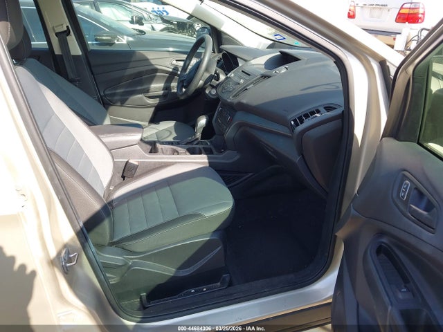 Ford ESCAPE S 2018 1FMCU0F70JUD42771 Image 5