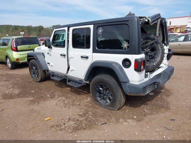 2020 JEEP WRANGLER UNLIMITED 1C4HJXDG1LW283333 Photo 2