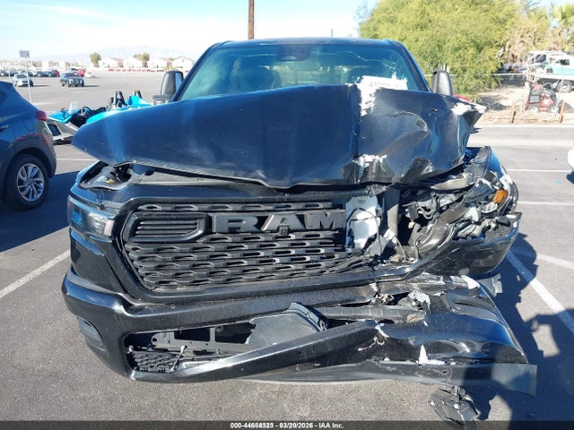 2025 Ram 1500 Big Horn  4x4 5'7 Box მანქანა იყიდება აუქციონზე, vin: 1C6RRFFG3SN572827, აუქციონის ნომერი: 44684323