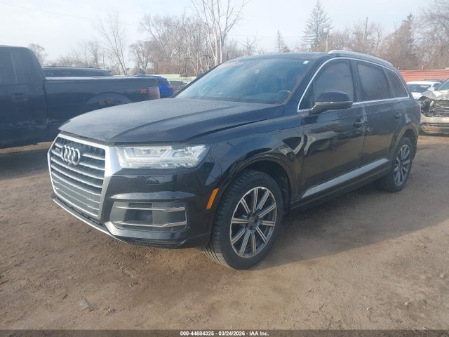Продаж на аукціоні авто 2017 Audi Q7 3.0t Premium, vin: WA1LAAF79HD013249, номер лоту: 44684325