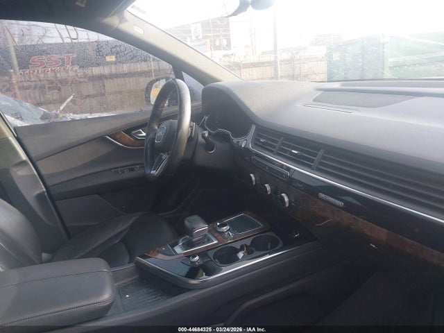 Продаж на аукціоні авто 2017 Audi Q7 3.0t Premium, vin: WA1LAAF79HD013249, номер лоту: 44684325