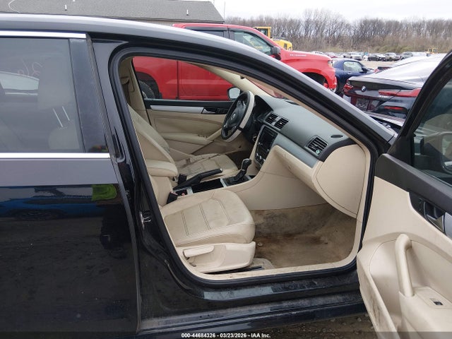 Aukcja sprzedaży 2012 Volkswagen Passat 2.5l Se, vin: 1VWBP7A32CC025553, numer aukcji: 44684326