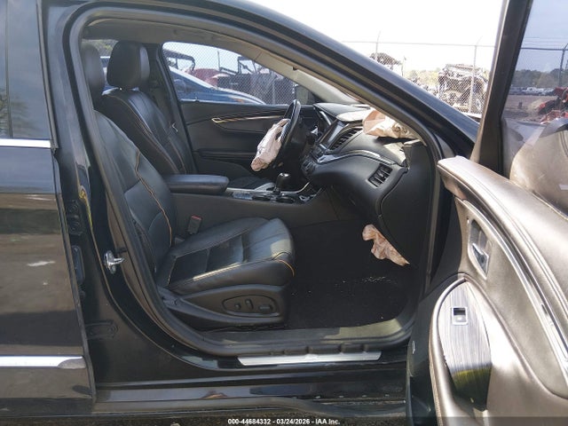 44684332 :رقم المزاد ، 2G1125S3XJ9108483 vin ، 2018 Chevrolet Impala 2lz مزاد بيع