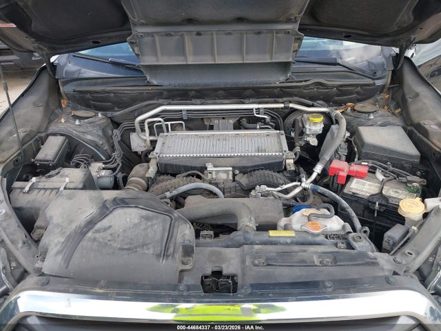 44684337 :رقم المزاد ، 4S4WMAFD0M3456756 vin ، 2021 Subaru Ascent Premium مزاد بيع