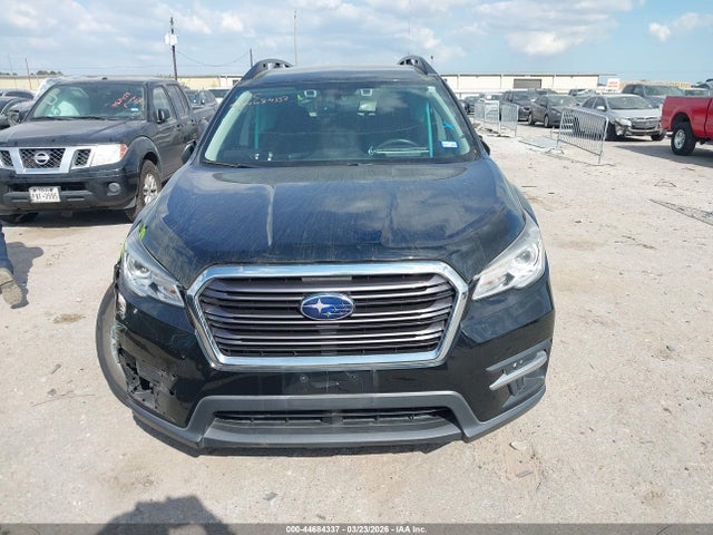 44684337 :رقم المزاد ، 4S4WMAFD0M3456756 vin ، 2021 Subaru Ascent Premium مزاد بيع