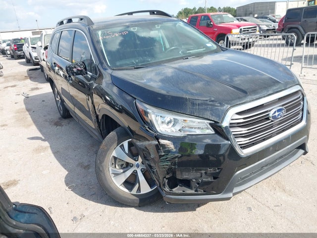 44684337 :رقم المزاد ، 4S4WMAFD0M3456756 vin ، 2021 Subaru Ascent Premium مزاد بيع