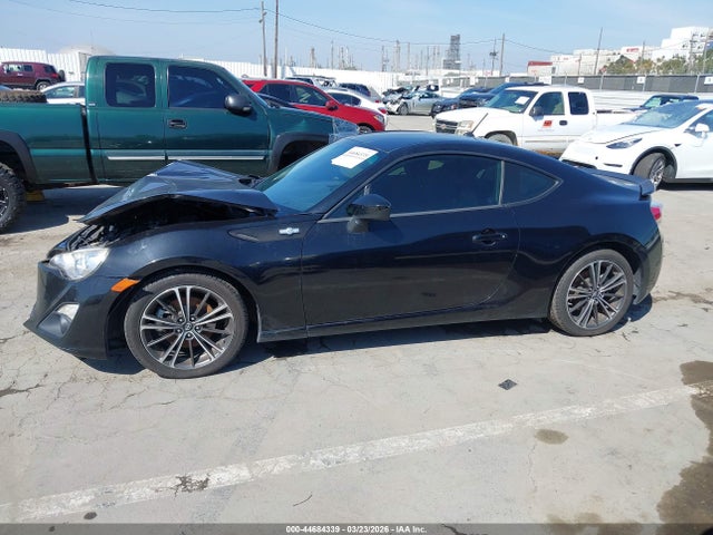 JF1ZNAA13E8709767 Scion FR-S