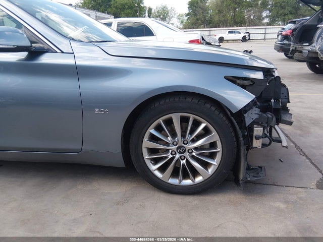 44684368 :رقم المزاد ، JN1EV7AP2JM362047 vin ، 2018 Infiniti Q50 3.0t Luxe مزاد بيع