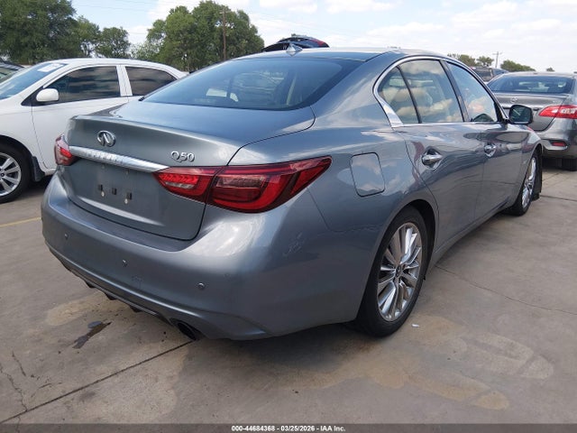 44684368 :رقم المزاد ، JN1EV7AP2JM362047 vin ، 2018 Infiniti Q50 3.0t Luxe مزاد بيع