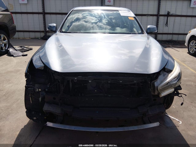 44684368 :رقم المزاد ، JN1EV7AP2JM362047 vin ، 2018 Infiniti Q50 3.0t Luxe مزاد بيع