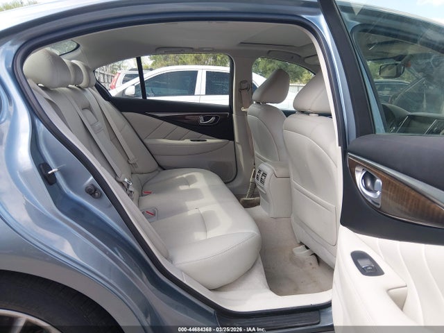 44684368 :رقم المزاد ، JN1EV7AP2JM362047 vin ، 2018 Infiniti Q50 3.0t Luxe مزاد بيع