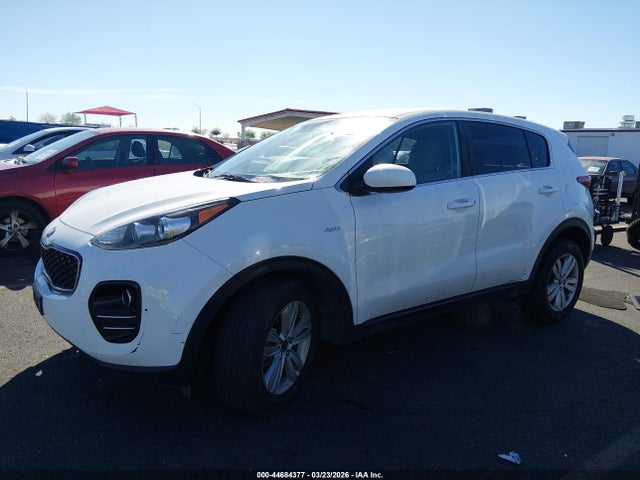 KIA Sportage Lx 2018 KNDPMCAC9J7322061 Image 2