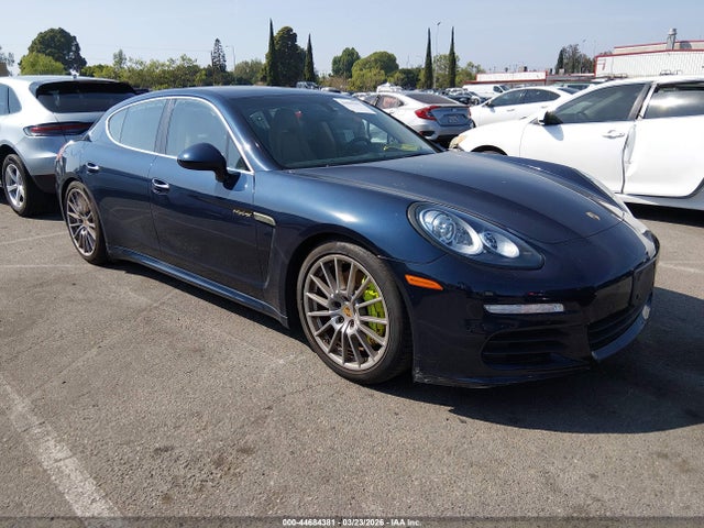 2015 PORSCHE PANAMERA E-HYBRID WP0AD2A72FL040846