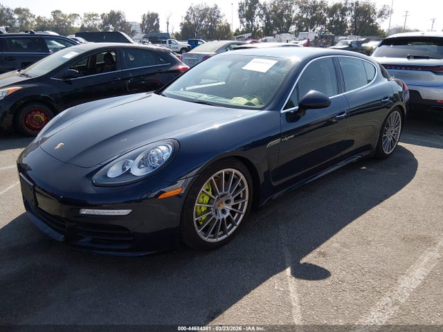 2015 PORSCHE PANAMERA E-HYBRID WP0AD2A72FL040846 Photo 1