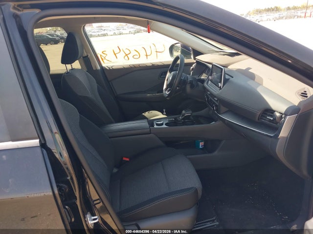 5N1AT3AB4MC736811 Nissan Rogue S Intelligent Awd