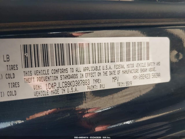 2019 Jeep Cherokee Latitude Fwd მანქანა იყიდება აუქციონზე, vin: 1C4PJLCB9KD307883, აუქციონის ნომერი: 44684414