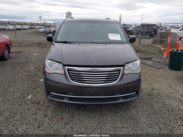 44684423 :رقم المزاد ، 2C4RC1BG6FR539073 vin ، 2015 Chrysler Town & Country Touring مزاد بيع