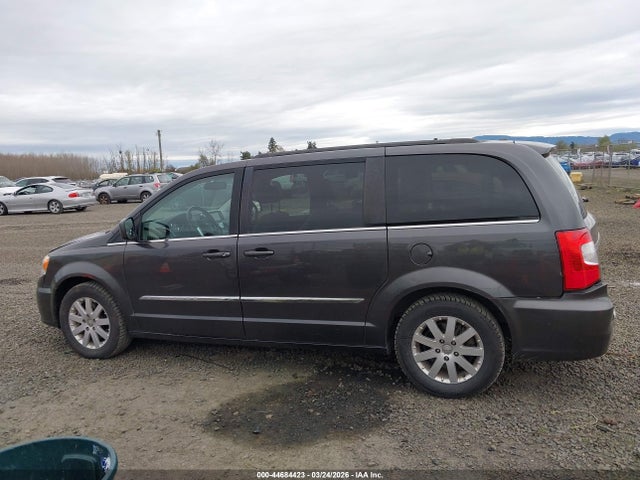44684423 :رقم المزاد ، 2C4RC1BG6FR539073 vin ، 2015 Chrysler Town & Country Touring مزاد بيع
