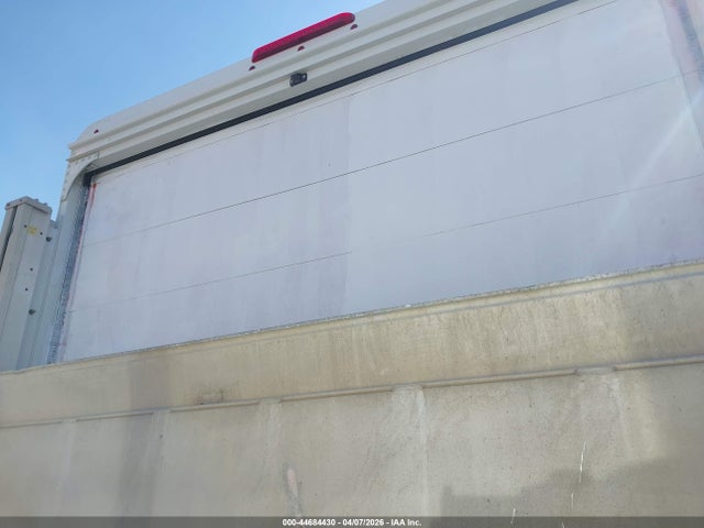 1F66F5KY3H0A12988 Ford F-59 Commercial Stripped