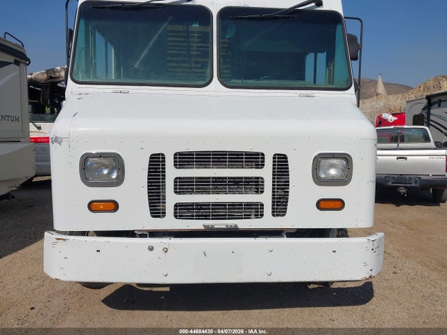 1F66F5KY3H0A12988 Ford F-59 Commercial Stripped