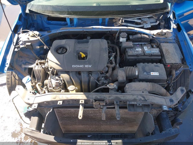 5NPD84LF0JH291668 Hyundai ELANTRA SEL