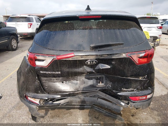 Продажа на аукционе авто 2017 Kia Sportage Lx, vin: KNDPMCAC1H7225169, номер лота: 44684444