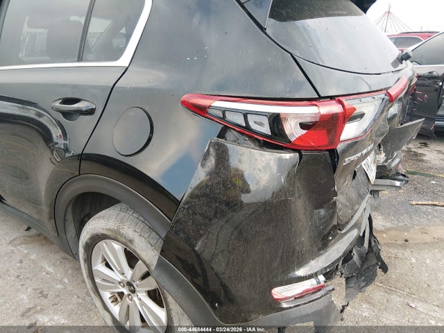 Продажа на аукционе авто 2017 Kia Sportage Lx, vin: KNDPMCAC1H7225169, номер лота: 44684444