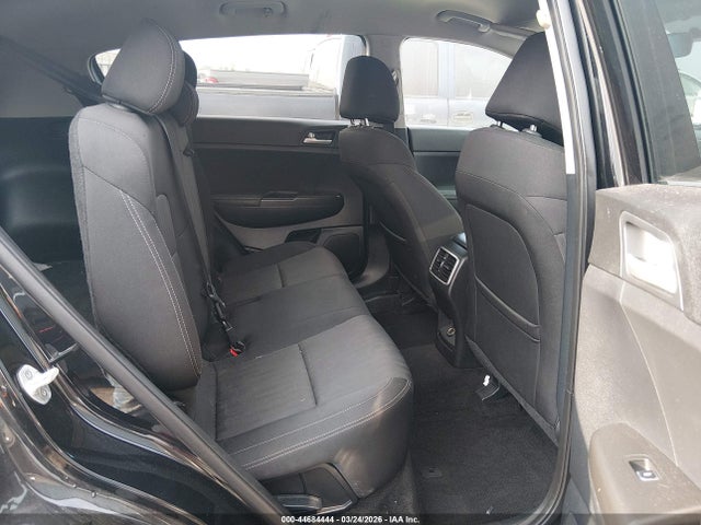 Продажа на аукционе авто 2017 Kia Sportage Lx, vin: KNDPMCAC1H7225169, номер лота: 44684444