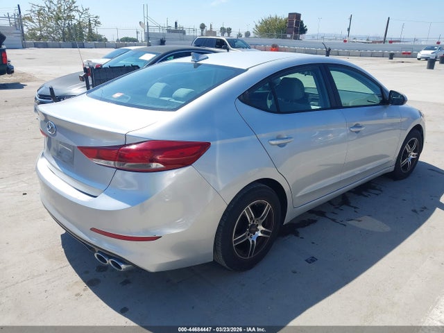 5NPD74LF4HH066666 Hyundai ELANTRA SE