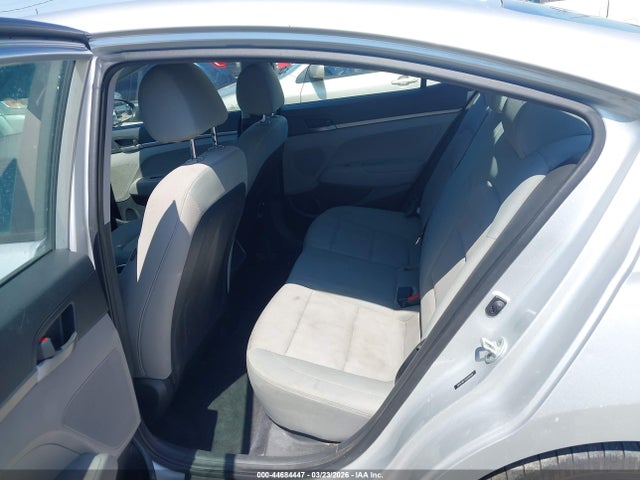 5NPD74LF4HH066666 Hyundai ELANTRA SE