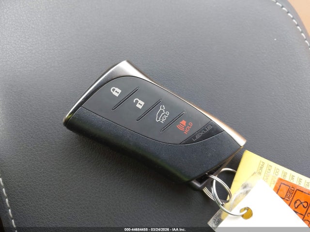 JTJAAAABXPA002167 Lexus Rz 450e Premium