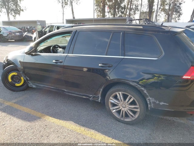 3VWCA7AU2FM513953 Volkswagen Golf Sportwagen Tdi Se 4-door