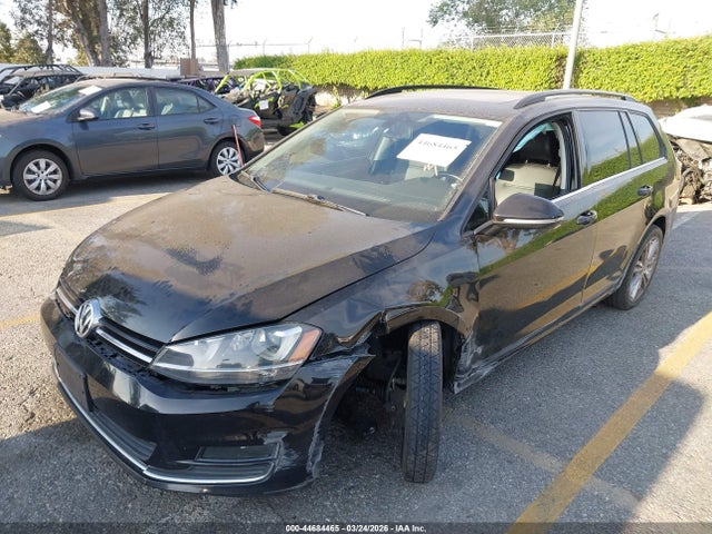 3VWCA7AU2FM513953 Volkswagen Golf Sportwagen Tdi Se 4-door