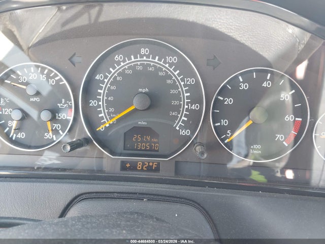 Продажа на аукционе авто 2001 Mercedes-benz Sl 500, vin: WDBFA68F41F200573, номер лота: 44684500