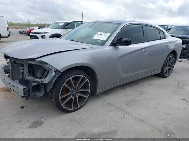 2016 Dodge Charger Sxt მანქანა იყიდება აუქციონზე, vin: 2C3CDXHG7GH132453, აუქციონის ნომერი: 44684503