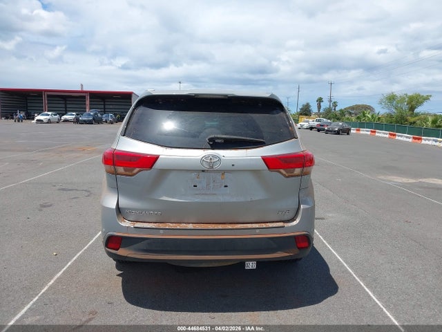 44684531 :رقم المزاد ، 5TDKZRFH0KS567115 vin ، 2019 Toyota Highlander Xle مزاد بيع
