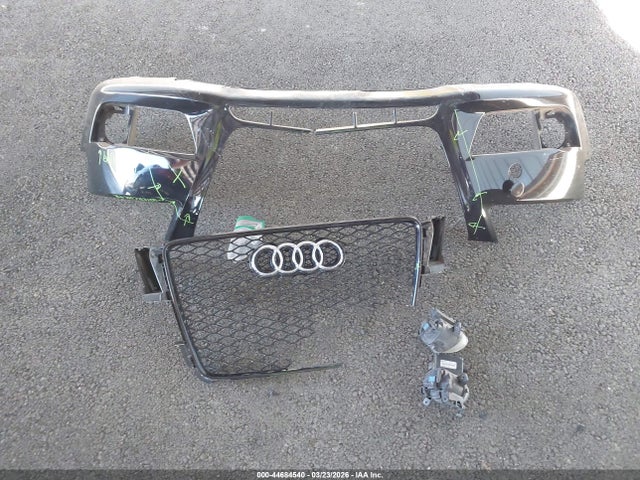 Продаж на аукціоні авто 2011 Audi A5 2.0t Premium, vin: WAULFAFR6BA044943, номер лоту: 44684540